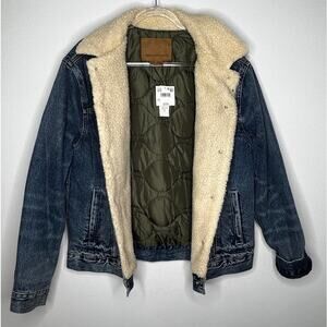 American Eagle Sherpa Denim Jacket Quilted Lined Trucker Medium NWT